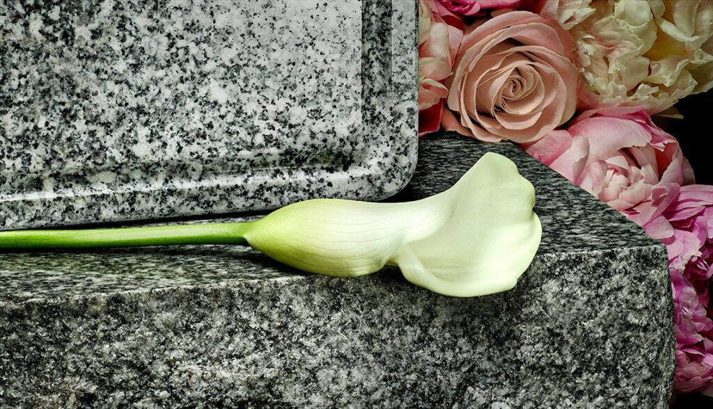 Why it’s Smart to Pre-Arrange a Funeral