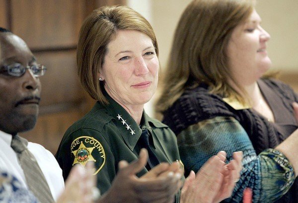 Sandra Hutchens, first female O.C. sheriff, dies after long battle with breast cancer