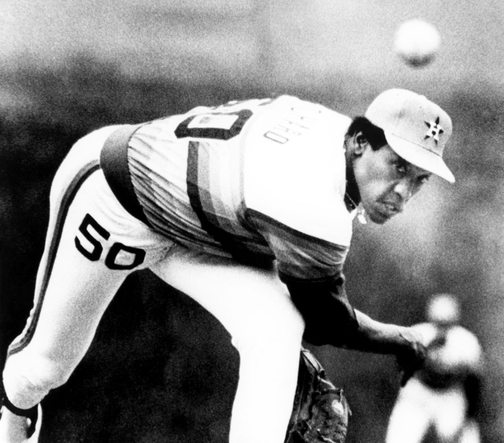 J.R. Richard, power pitcher for 1970s Houston Astros, dies