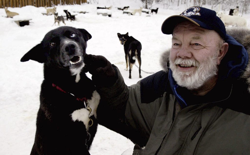 Gary Paulsen, children's author of 'Dogsong' and 'Hatchet' novels, dies
