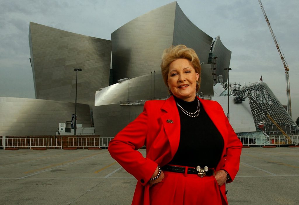 Ginny Mancini dies; big-band singer, L.A. philanthropist and widow of composer Henry Mancini