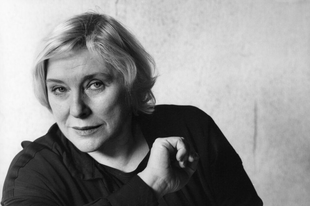 Fay Weldon, author of ‘The Life and Loves of a She-Devil,’ dies at 91