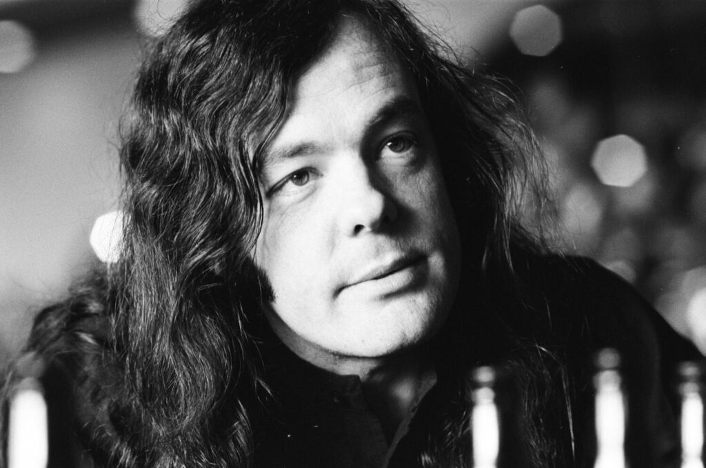 David Lindley, guitarist best known for work with Jackson Browne, dies at 78