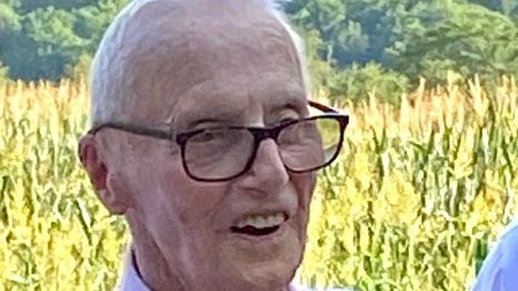 William F. ‘Bill’ Lee Sr., Korean War veteran and co-chair of Towsontowne basketball program, dies