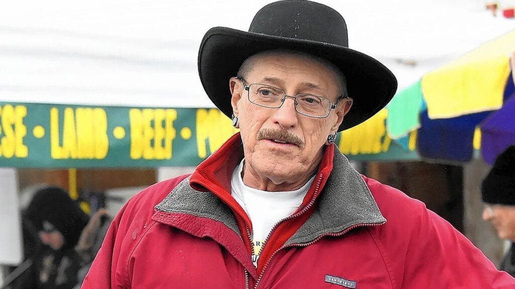 Vernon ‘Marc’ Rey, veteran Western High School teacher and manager at 32nd Street Farmers Market, dies