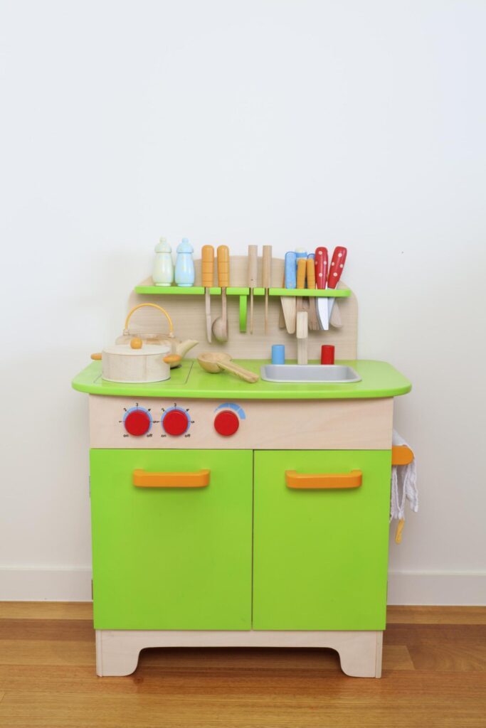 Ask Amy: A toy kitchen brings up stereotype questions