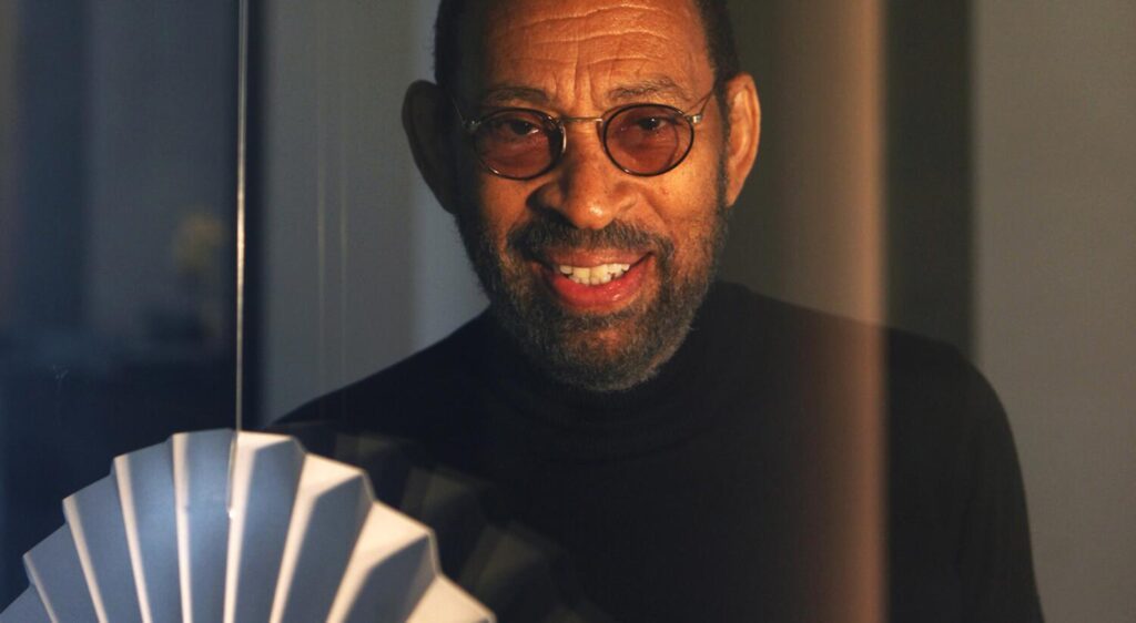 Maurice Hines Jr., who went from tap-dancing brother act to Broadway trailblazer, dies at 80