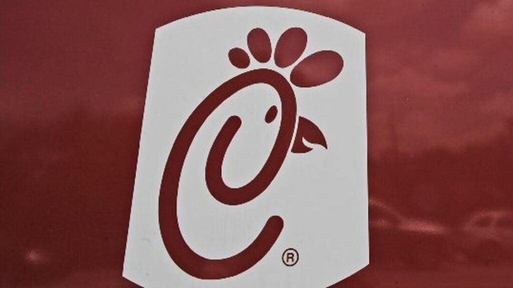 Plans to relocate Chick-fil-A disregard neighborhood | READER COMMENTARY