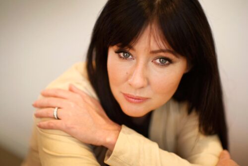 Shannen Doherty, ‘Beverly Hills, 90210’ bad girl who battled cancer for years, dies at 53
