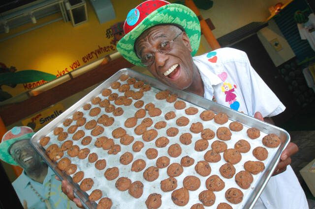 Wally Amos of cookie fame, dies at 88 in Hawaii. He lost Famous Amos but found other success