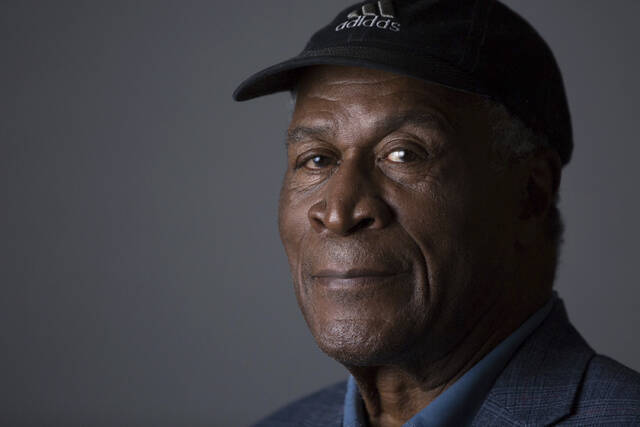 John Amos, patriarch on ‘Good Times’ and an Emmy nominee for the blockbuster ‘Roots,’ dies at 84