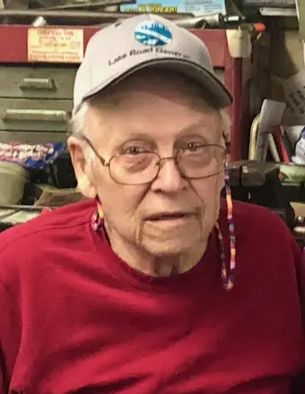 Raymond St. Auburn