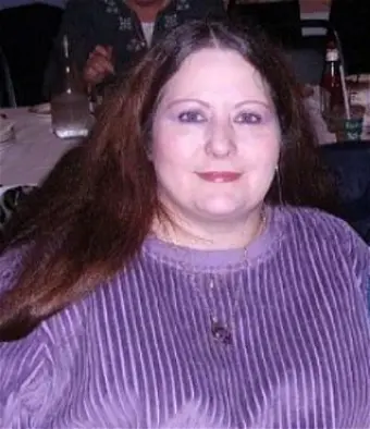 Maureen Kindt Check