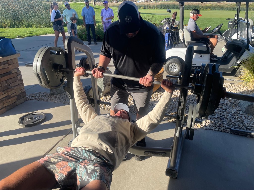 Video: Golfers, bench pressers go the distance for Carson City Kiwanis Pancreatic Cancer Awareness Day