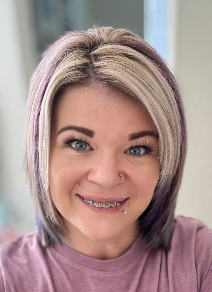 New Hairdresser in Carson City brings over a decade of experience and a passion for helping others