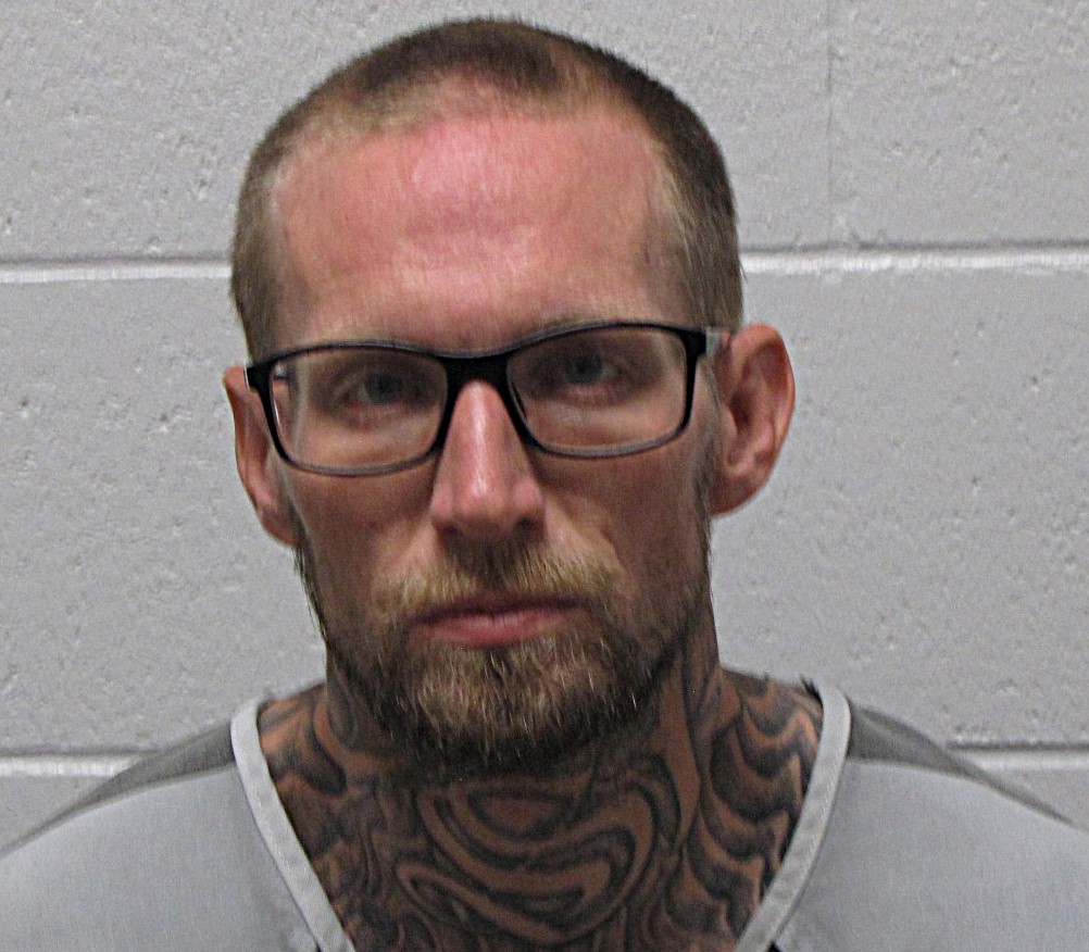 Man jailed after Lyon County deputies recover nearly 1.5 pounds of methamphetamine