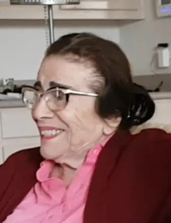 Helen  Lueder