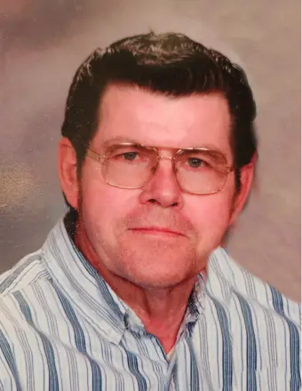 Steven  Dobson