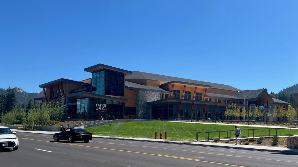 For Tahoe casinos, minor league hockey helping keep market out of the penalty box