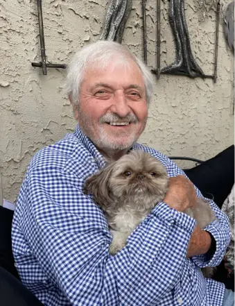 Dennis  Evangelos