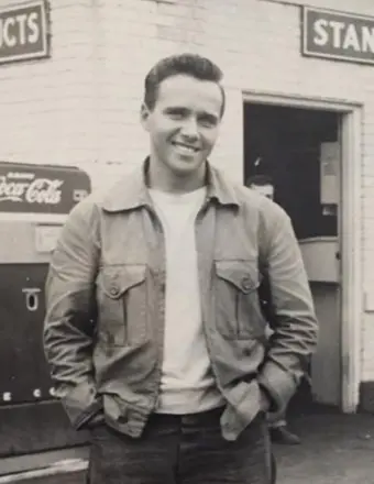 Carl Biesenthal Jr.