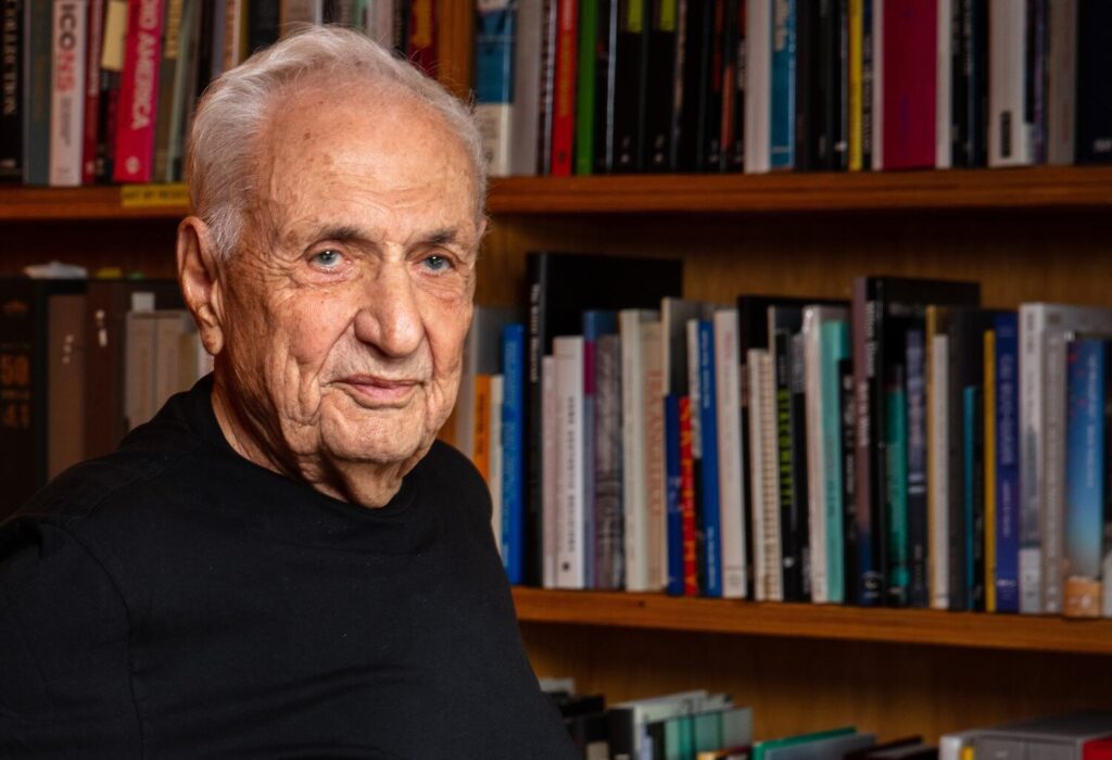 Frank Gehry, masterful architect who transformed L.A.’s urban landscape, dies at 96